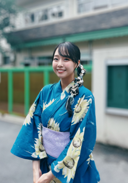 （写真は加藤夕夏の公式Instagramから）※所属事務所に掲載許諾をもらっています