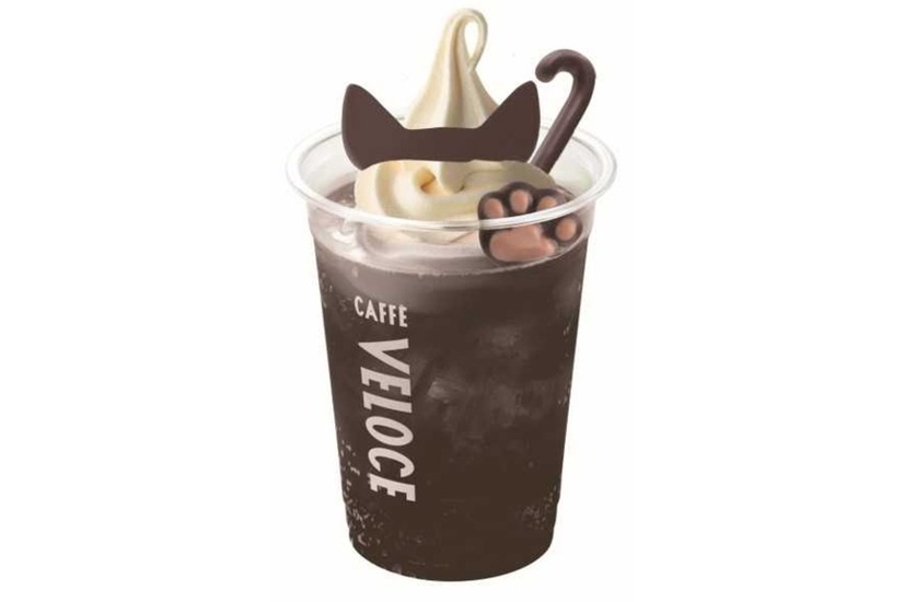謎ドリンク「黒ねこクリームソーダ」