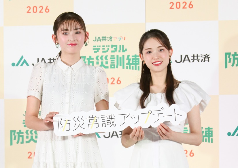 左から）ゆうちゃみ、松村沙友理【撮影／平木昌宏】
