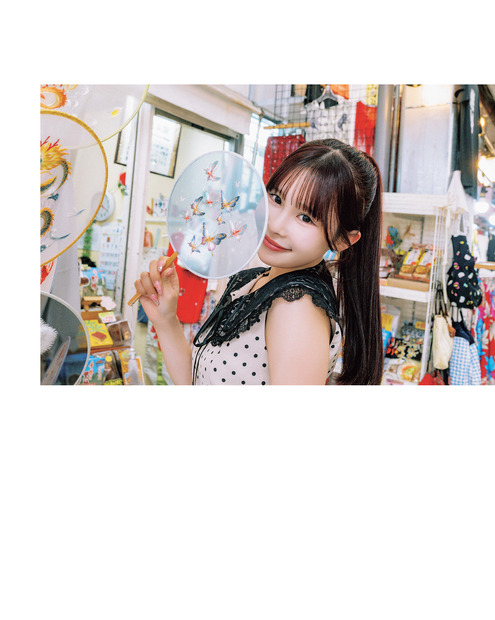 お気に入りカット『CANDY TUNE 村川緋杏 1st写真集 the Bibian』(宝島社)