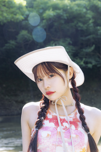 『CANDY TUNE 村川緋杏 1st写真集 the Bibian』(宝島社)