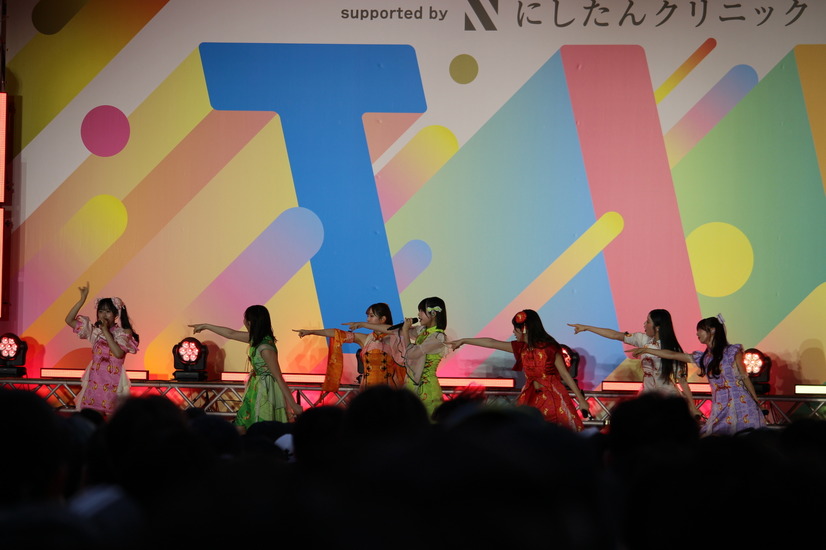 【TIF2026】エビ中、ライブ定番曲で大盛り上がり！「今日のライブで一番熱く」