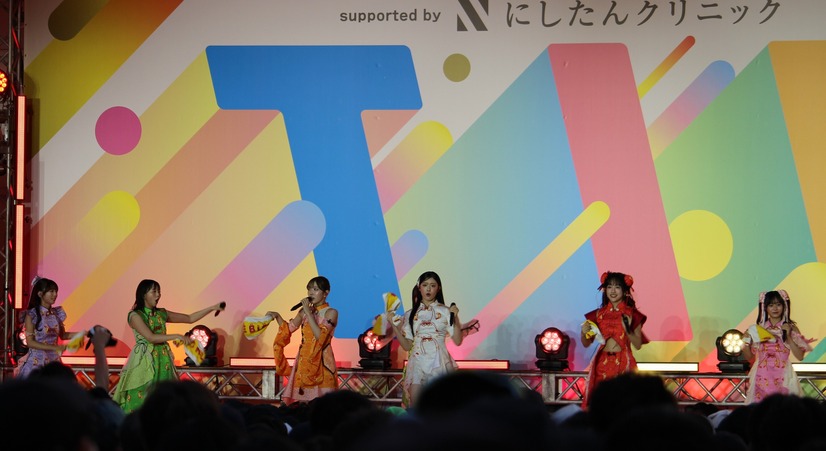 【TIF2026】エビ中、ライブ定番曲で大盛り上がり！「今日のライブで一番熱く」