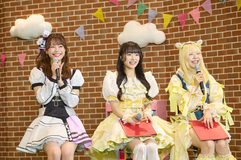 [写真左から]齋藤有紗(ラフ×ラフ)、雛月ひな(パラディーク)、三栗なの(さとりモンスター)