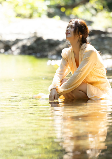 【デジタル限定】宇佐美なお写真集『U~BEST SELECTION』 撮影:西條彰仁