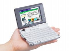 ソニー、無線LANとBluetoothを搭載したPDA「PEG-UX50」を発表