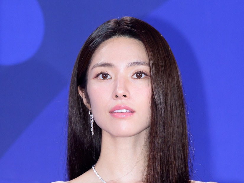 「日本のドラマにでも出とけよ」親日派曾祖父巡り批判殺到のハヨン、復帰も世間は冷ややかな反応