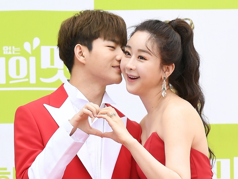 18歳下の元夫と復縁かなわず、交通事故で2カ月入院…韓国女優が明かした壮絶体験「このままだと死ぬ」