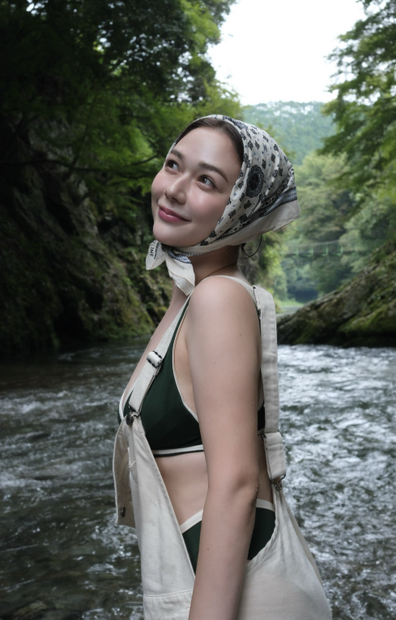 村重杏奈(写真は公式インスタグラムから)※所属事務所に許諾を得ています