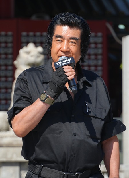 藤岡弘、【撮影：小宮山あきの】