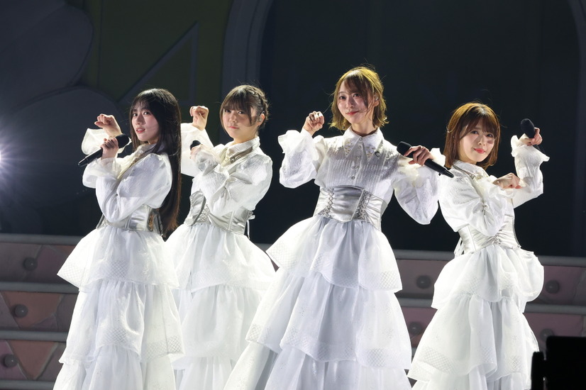 乃木坂46LLC