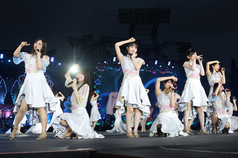 乃木坂46LLC