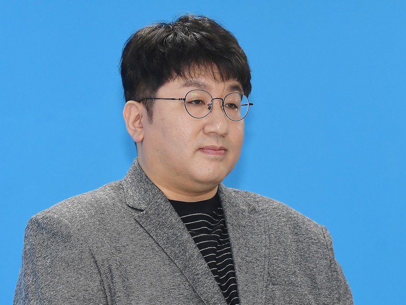 BTSも所属するHYBEのパン・シヒョク議長らを書類送検、2631億ウォンの不当利益を得た疑い