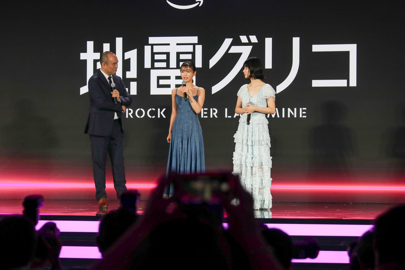 （左から）関和亮監督、森七菜、蒔田彩珠【撮影：平木昌宏】
