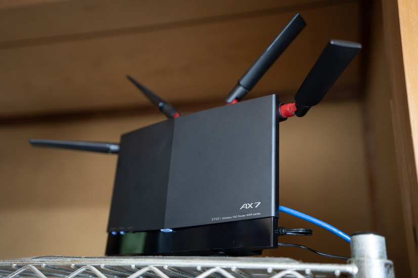 無線ルーター子機「WXR-5700AX7S」