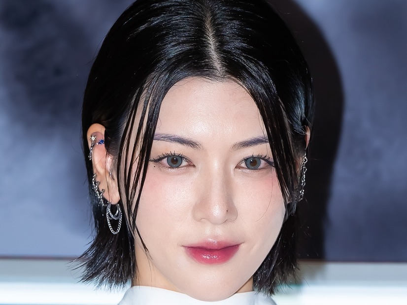 三吉彩花、体調不良から回復し『タチャ：ベルゼブブの歌』韓国PRに合流　配給のCJ ENMが発表