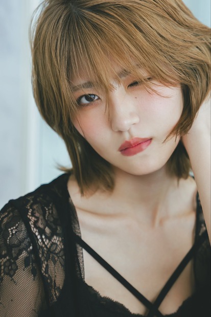 若月佑美 作品集『FIRST EGOISM』