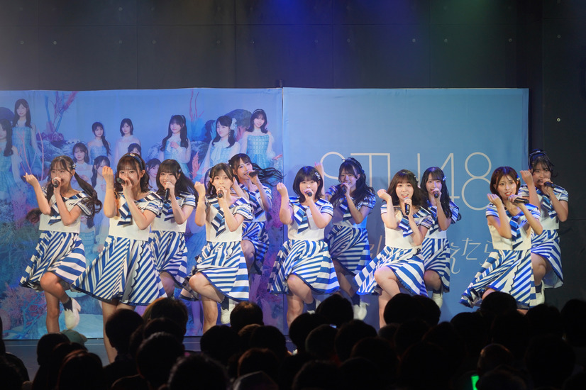 STU48『18歳最強説』　©STU