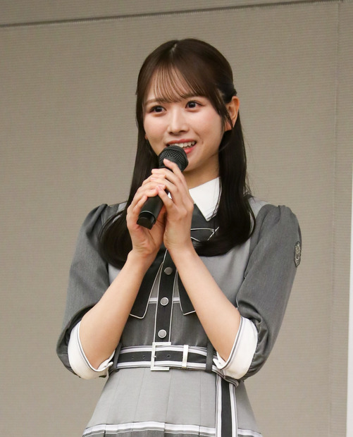 日向坂46・上村ひなの【撮影：平木昌宏】