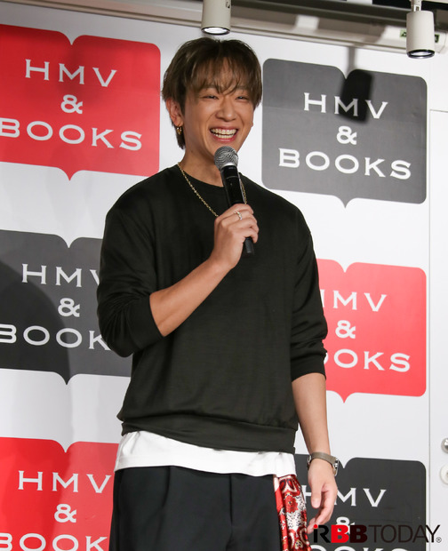 NEWS・小山慶一郎【撮影：平木昌宏】