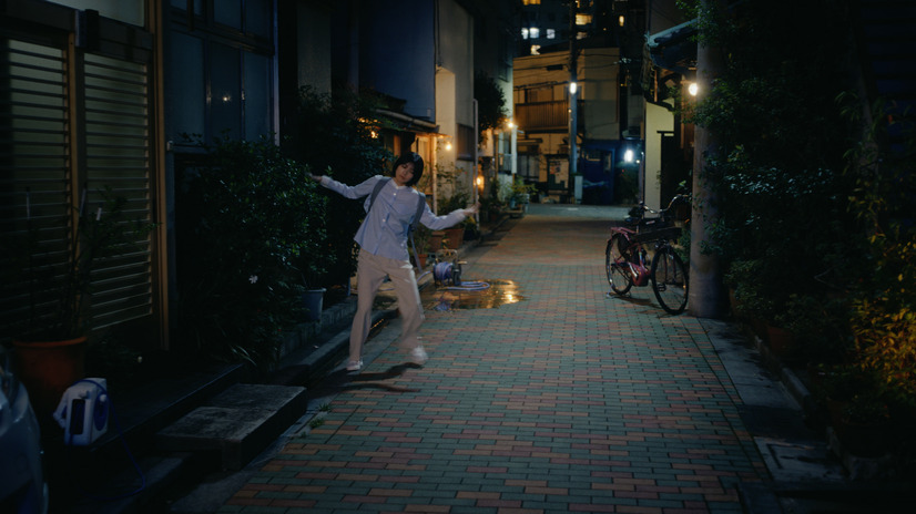 （サントリー「ほろよい」新WEBムービー）