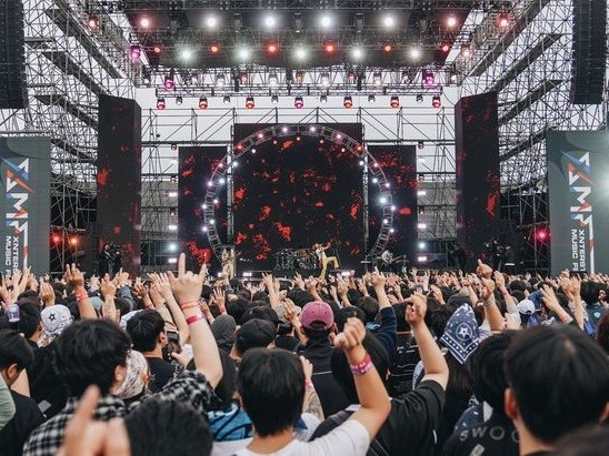 Ado、中島美嘉に続きONE OK ROCK、UVERworld、Aぇ! groupも　日韓フェス『XMF 2026』