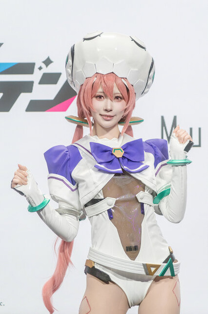 ピコ『マブラヴ ガールズガーデン』/月海つくね(X:@XaiabP)