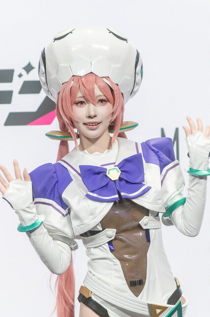 ピコ『マブラヴ ガールズガーデン』/月海つくね(X:@XaiabP)