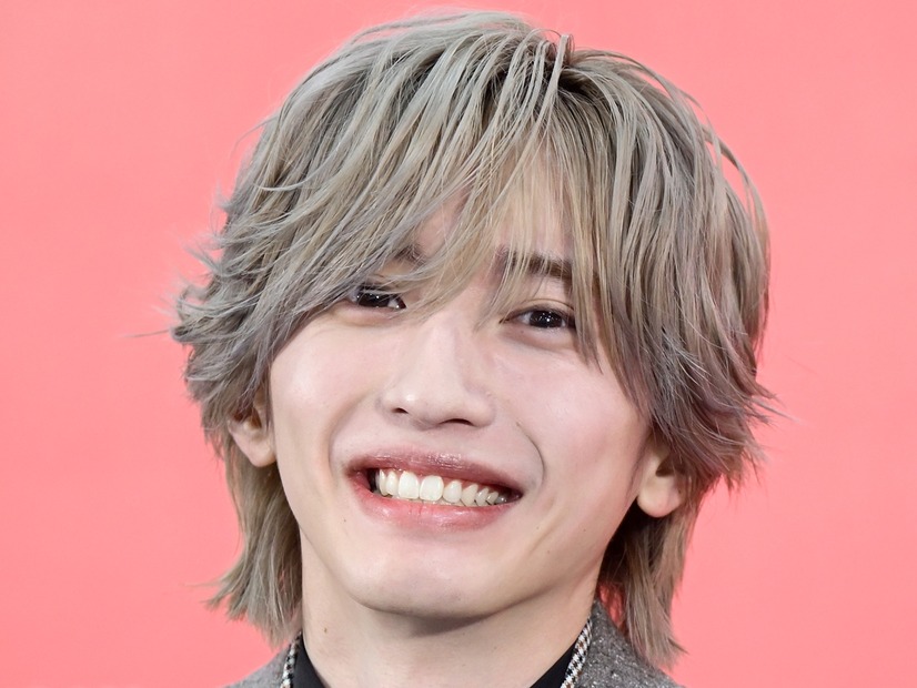 【写真】なにわ男子・道枝駿佑、“宝石スマイル”で韓国・釜山を虜に！秋らしい装いで記者会見に登場