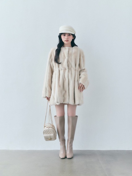 SNIDEL、乃木坂46・川﨑桜を起用した冬コレクションを先行予約