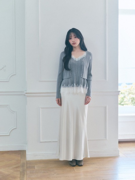 SNIDEL、乃木坂46・川﨑桜を起用した冬コレクションを先行予約