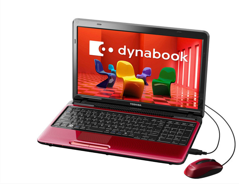 A4スタンダードの「dynabook EX/66M」（モデナレッド）