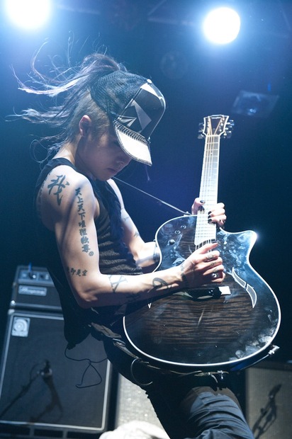 雅-MIYAVI-