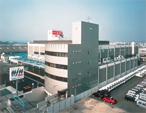 久御山工場の外観
