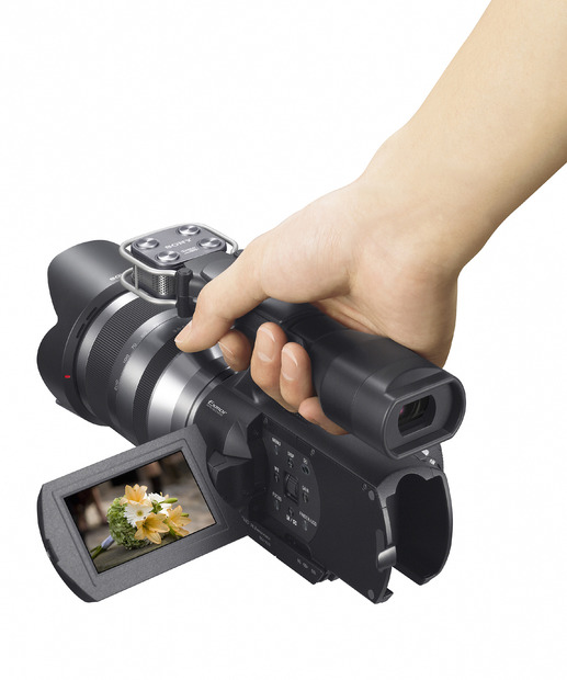 レンズ交換式ビデオカメラ「NEX-VG10」