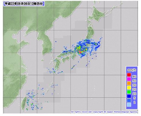 12時半現在の降雨状況。東海地方を中心に広い範囲で強い雨が降っている