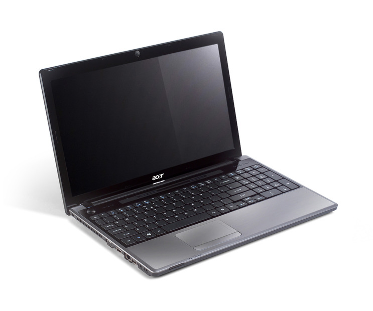 Aspire5742シリーズ前面斜め