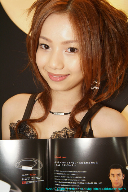 　東京オートサロン2006のコンパニオン写真集第3弾。