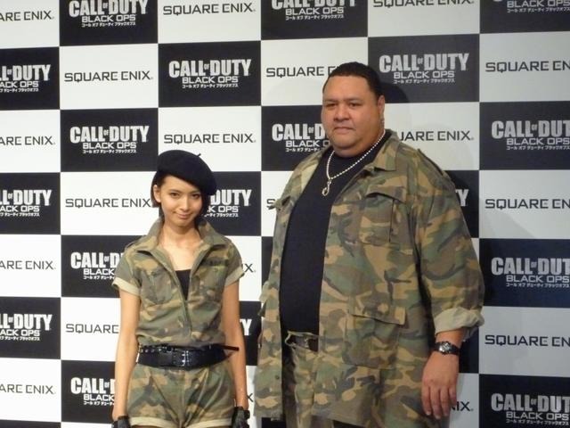 加藤夏希さんや曙太郎さんが『CoD』を語る・・・『コール オブ デューティ ブラックオプス』記者発表会レポート(3) 加藤夏希さんや曙太郎さんが『CoD』を語る・・・『コール オブ デューティ ブラックオプス』記者発表会レポート(3)