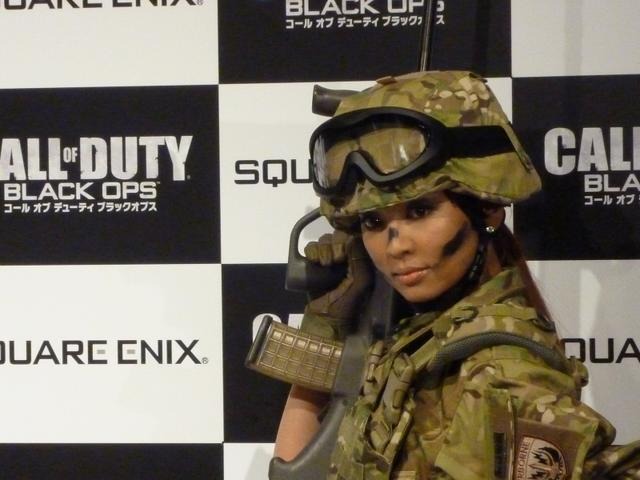 加藤夏希さんや曙太郎さんが『CoD』を語る・・・『コール オブ デューティ ブラックオプス』記者発表会レポート(3) 加藤夏希さんや曙太郎さんが『CoD』を語る・・・『コール オブ デューティ ブラックオプス』記者発表会レポート(3)