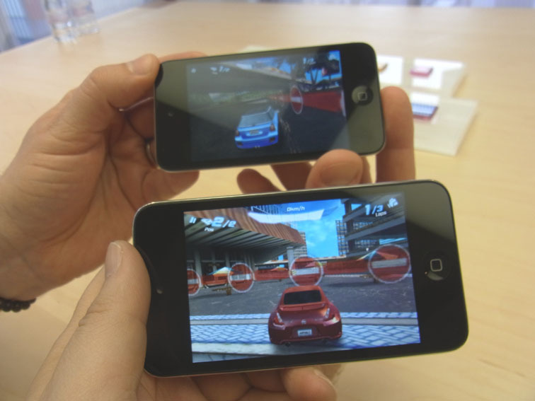 カーレースの「Asphalt 6」は対戦も行なえる