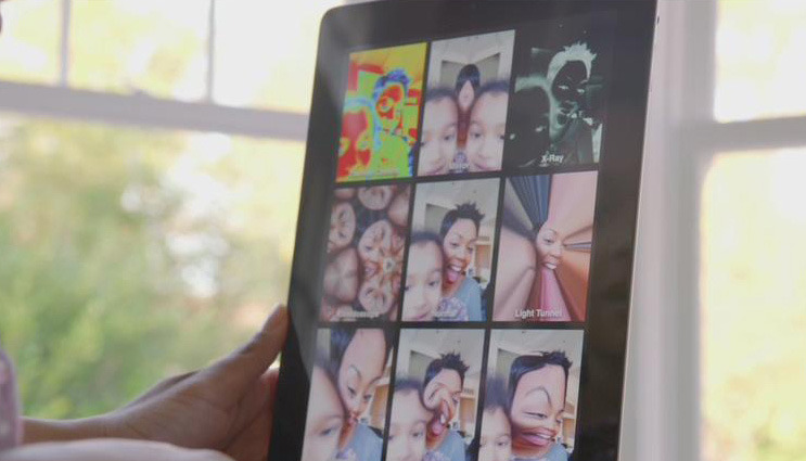 内蔵済みの画像アプリ「Photo Booth」