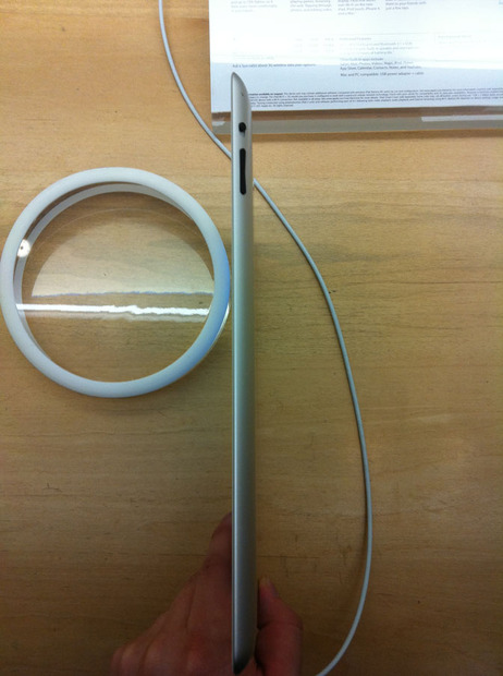 米国におけるiPad 2販売開始の様子