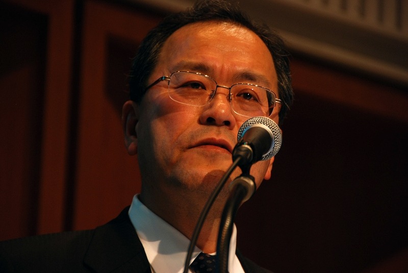 KDDI 代表取締役社長 田中孝司氏