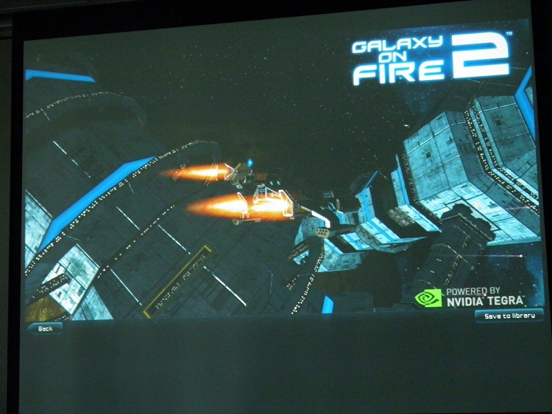 3Dシューティングゲーム「Galaxy on Fire 2」（Optimus PadのHDMI出力より）