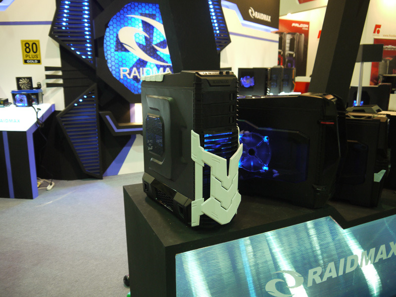 RAIDMAX AGUSTA