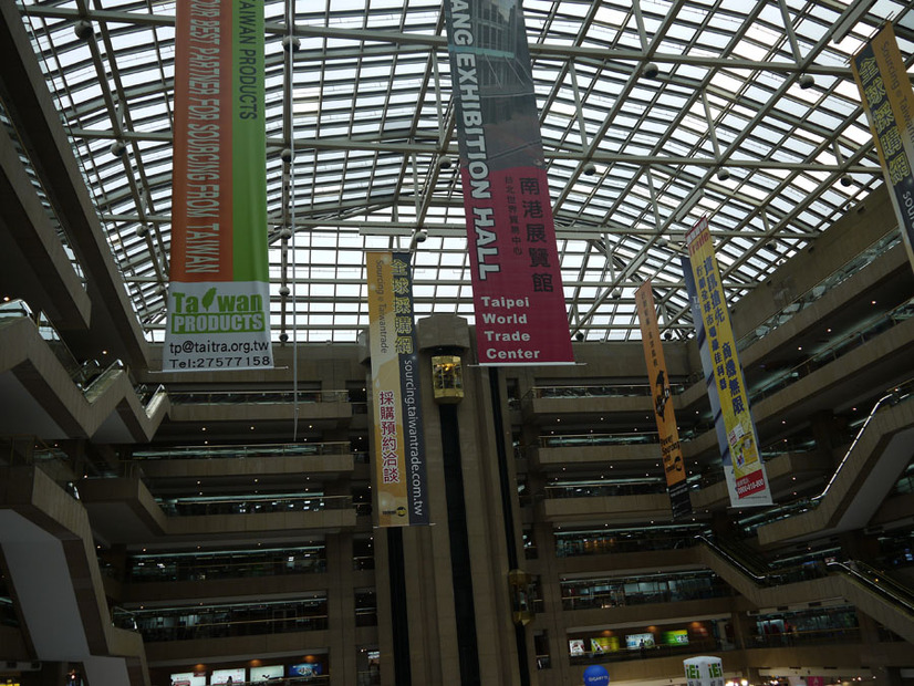 南港会場より冷房が弱くすごしやすい