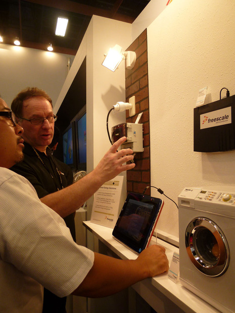 freescaleの「Smart Energy Solution」（スマートハウス）展示デモ