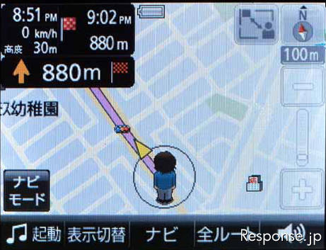 徒歩モードでは、横断歩道や階段、エスカレータなどもルートとしてガイドできる