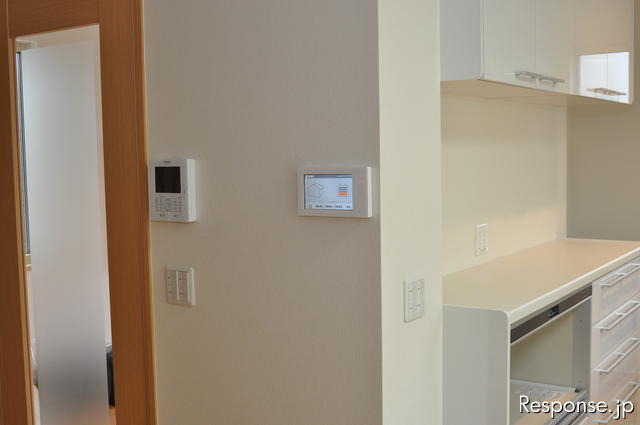 豊田市低炭素社会システム実証プロジェクトの実験用モデル住宅。HEMS
